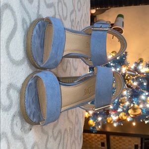 Blue suede like heals